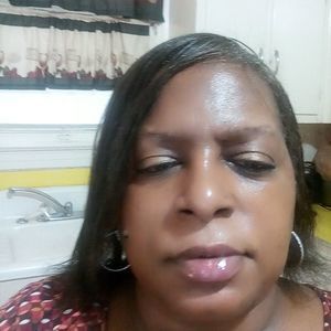 Meet your Posher, Virginia